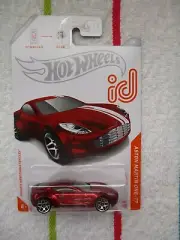 Hot Wheels 2020 Aston Martin One-77 Uniquely Identifiable Vehicles 7/8