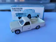TOMICA ZEROCRAFT - DATSUN TRUCK [WHITE] CAR MINT VHTF BOX GREAT MADE IN CHINA