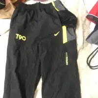 在飛比找蝦皮購物優惠-Nike T90防風褲