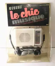 Vtg 80's Nippon Menage Le Chic Mystique AM FM Portable Radio Headphones Retro