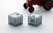 1:64 IBC Pallet Tanks Grey pack 3D to Scale Diorama Display Farm