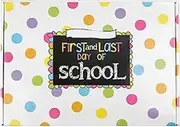 Easiest School Day Memory Album,First and Last Day of School Memory Book Photo Album for Kids,Reusable for Kids,Preschool to College,72 Pages with 16 Pockets,Includes Box & Photo Props,1Pcs