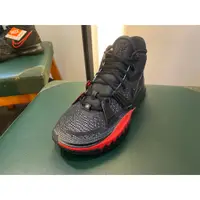 在飛比找蝦皮購物優惠-NIKE KYRIE 7 EP 黑紅 男 籃球鞋 穿搭 透氣