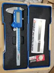 DIGITAL CALIPER LARGE SCREEN IP67 (2015-1005) 0-150MM/06" 0.0005"