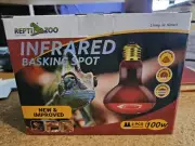 2 BRAND NEW 100W INFRARED BASKING SPOT LIGHT BULBS AMPHIBIOUS AQUARIUM REPTILES