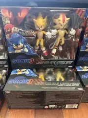 Jakks Pacific Sonic 3 Movie Super Shadow & Super Sonic Light Up 2 Pack