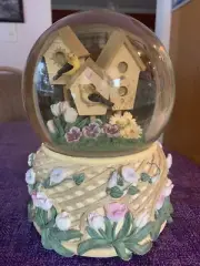 Sankyo Bird Houses Wind Up Musical Glitter Snow Globe Plays My Beautiful Garden
