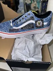 Size 10 1/2- VANS Cobra Kai x Old Skool Eagle Fang Karate. Hard To Find 10 1/2