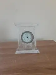 Waterford Elegant Lismore Crystal 5" working analog Clock.. Beautiful design.