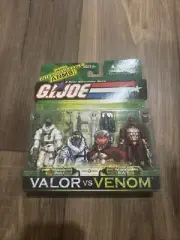 GI Joe Valor VS Venom Snow Wolf Cobra BAT 2 Figure Pack 2004 MOC NEW Sealed