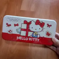 在飛比找蝦皮購物優惠-現貨一個👉正版授權 Hello Kitty 超大雙層鉛筆盒