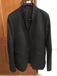 在飛比找露天拍賣優惠-Gaudi homme 高第 二手西裝外套(台灣製)(中壢 