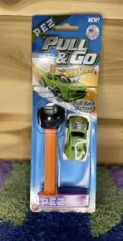 PEZ CANDY AND DISPENSER HOT WHEELS PULL & GO Green Car NEW