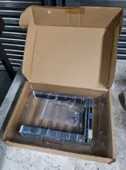 DE100I-RS Kingston Data Express Receiving Frame SCSI Interface - 4 Available NIB