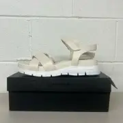 New w/box Cole haan zerogrand sandal sz11 B ivory leather w23280 comfortable