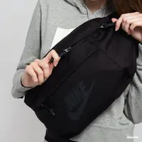 在飛比找蝦皮購物優惠-[飛董] Nike Tech Hip Pack 黑 灰Log