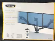 Fellowes Platinum Series Triple Monitor Arm