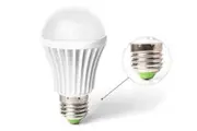 AEG LED Screw E27 Warm White 8w 70W Light Globe/Lightbulb Lamp Bulb 900 Lumen