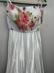 Sherri Hill 2 piece Ivory Floral Bodice Charmeuse Skirt Flower Appliques Size 0