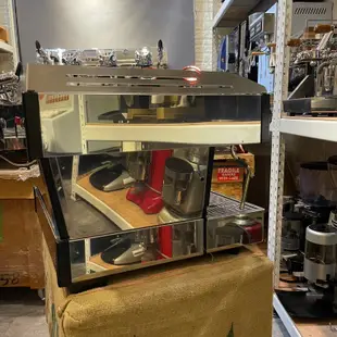 【傲匠咖啡】La marzocco Linea PB 2gr  二手商用咖啡機 雙孔咖啡機 二手咖啡機