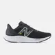 NEW BALANCE_男性_慢跑鞋_黑_MARISCP4-2E_ARIS