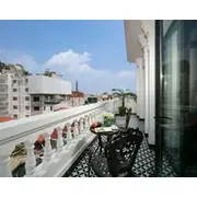 May De Ville Premier Hotel & Spa
