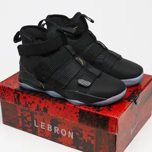 耐吉NIKE Lebron SOLDIER XI 詹姆斯士兵 籃球鞋 松紧绷带 魔術貼 中幫 男鞋 實戰