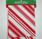 NEW NWT Christmas Holiday Fabric Table Runner White Red 70 X 13 Robert Stanley