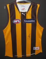 HAWTHORN LEIGH MATTHEWS SIGNED JERSEY UNFRAMED + PHOTO PROOF & C.O.A