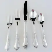 FREDERICKSBURG by Oneida 5 Piece Place Setting NEW NEVER USED Silver Plate