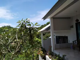 科莫CF飯店CF Komodo Hotel