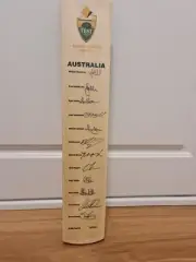 HAND SIGNED CRICKET BAT - Australia vs India Series 2014/15 - AUST team signed