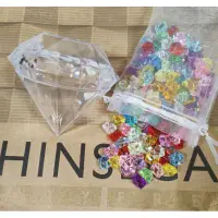 在飛比找蝦皮購物優惠-鑽石造型收納盒塑膠製品付彩色仿石小擺件