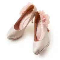 在飛比找momo購物網優惠-【amai】夢幻薄紗花朵細跟高跟鞋 新娘鞋 婚鞋 伴娘鞋 宴