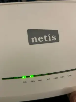 二手 netis 白極光無線寬頻分享器 WF2419 已測試 功能正常 附充電器