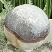 Volcanic Agate Quartz Sphere UV Reactive Crystal Ball 300g 61mm