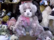 Tiddlywinks pic no 2 By Charlie Bears CB242452B