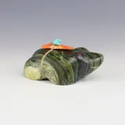 NATIVE AMERICAN ZUNI SERPENTINE FROG FETISH BY LELAND BOONE & DAPHNE QUAM