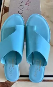 Coconuts Brand New Sandals Size 9 aqua mint Genuine Suede Flat Sandals Toe Loop