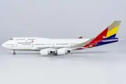 AAR007 NG 747-400 1/400 Model HL7428 Asiana