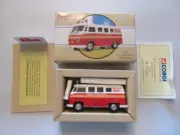 Corgi Classics 98475 Volkswagen Van Fire Marshall
