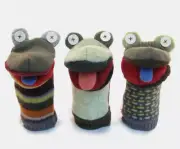 Frog Hand Puppet - 12-Inch Eco-Friendly Reclaimed Wool Cate & Levi NEW Kids