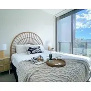 Brand New Riverside Designer 2Bd Apartment At West End