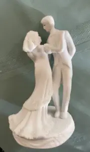 ROMANTIC WHITE BRIDE N GROOM CAKE TOPPER NEW-FREE SHIPPING
