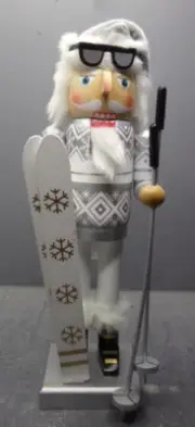 HOLIDAY HOME TRADITIONAL CHRISTMAS DECOR 14" NUTCRACKER ALPINE SKIER