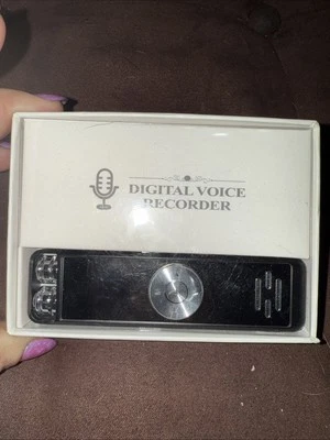 Digital Voice Recorder Portable Mini Tape Dictaphone/ MP3/USB/32GB New Untested