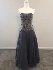 New Macis Platinum Beaded Strapless Ballgown Size 12