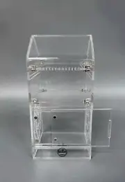 Adaptable / Multi Stage Jumping Spider Enclosure