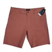 Kenneth Cole Mens Heathered Tech Performance 9" Shorts Red 40