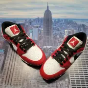 Air Jordan 1 Low Youth Cleats Chicago White/Gym Red GS Size 5.5Y HF6885 106 Nike